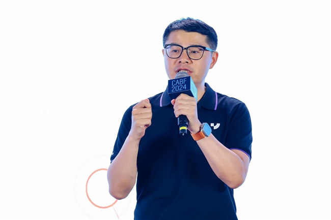 罗岗