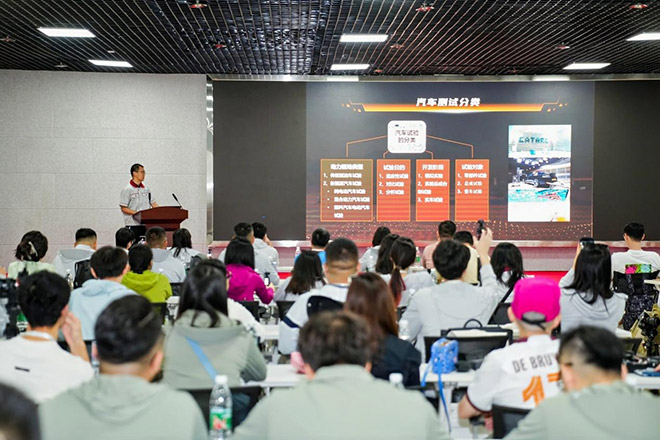 中汽中心极热测试 鸿蒙智行问界M9首批通过 树立行业新高度