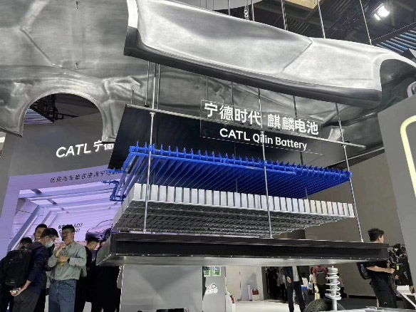 安全性”与“可靠性”是新能源汽车发展的基石
