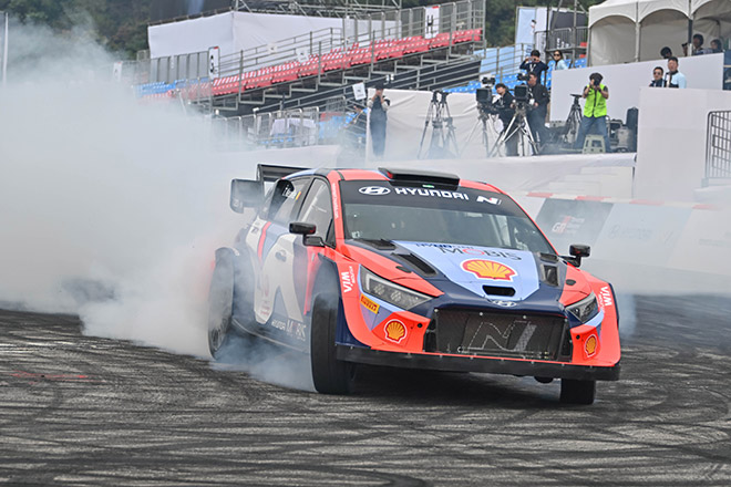 现代汽车N品牌i20 N Rally1混合动力赛车驰骋赛场 现代汽车N品牌i20 N Rally1混合动力赛车驰骋赛场