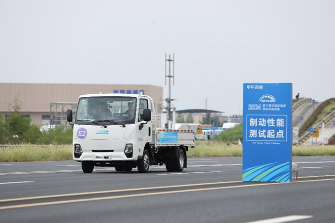 引领行业变革 江铃新能源的两款创富神车省心还暖心