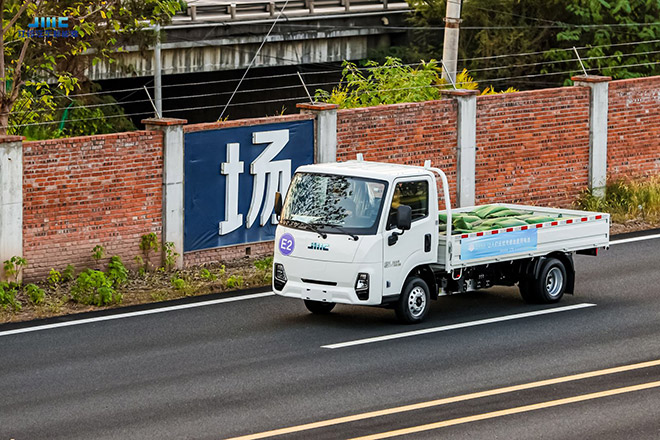 江铃汽车 从燃油车到新能源 持续领跑商用车市场