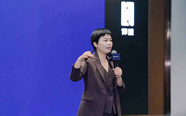 仰望商业研究院持续开课 品牌高端化、资本投资经验赋能车主企业_图片新闻