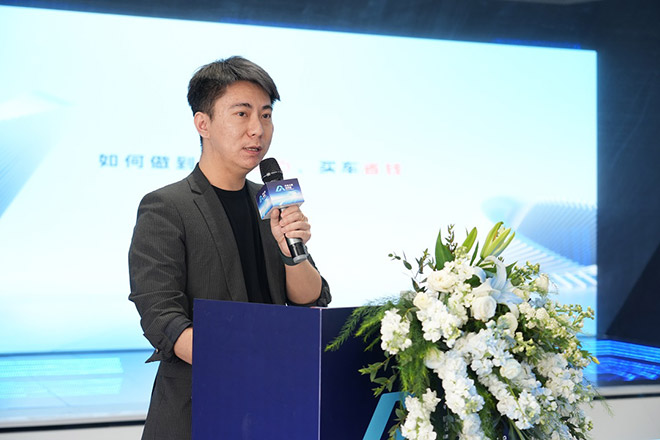 张杰 张杰