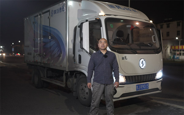 卡友冯老板实测推荐 陕汽德龍G300，时效控本两不误