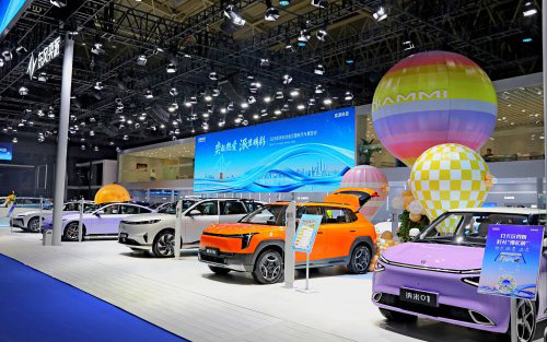 买车还得看国家队！东风奕派全系登陆2025武汉车展