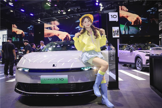 2025第二十届南昌国际车展10月1日盛大开幕