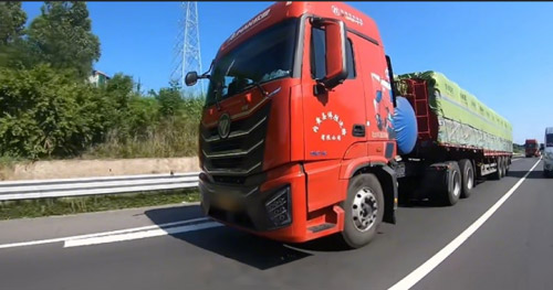 欧曼星辉动力燃气车为苏师傅带来舒适安稳双保障