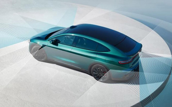 智界汽车亮相2025广州车展 全新专属展台满配黑科技大有可玩