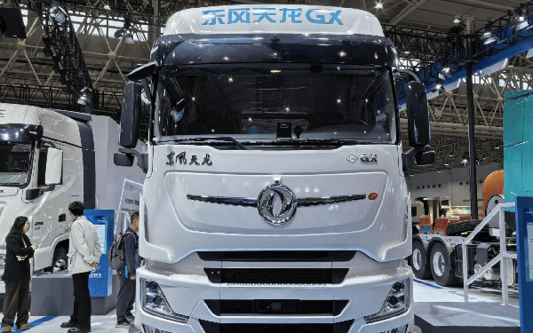 不玩虚的!东风天龙GX智能干线牵引车助新手秒变老司机