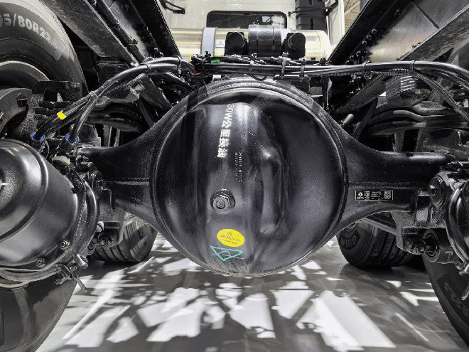 30万公里长换油DF400A后桥可选速比3.42和3.64