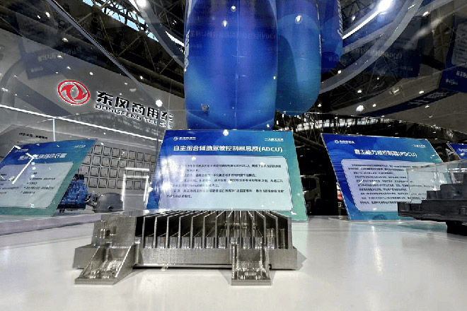 东风亮剑零碳 多款动力总成方案重构重卡价值边界