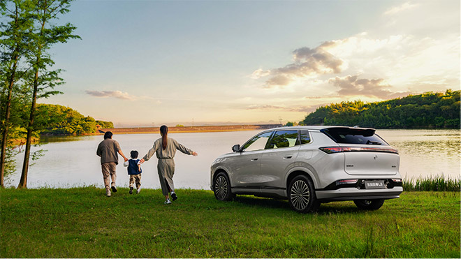 最家电混”扩容出行边界 东风风神为“家人”打造最有温度的家文化