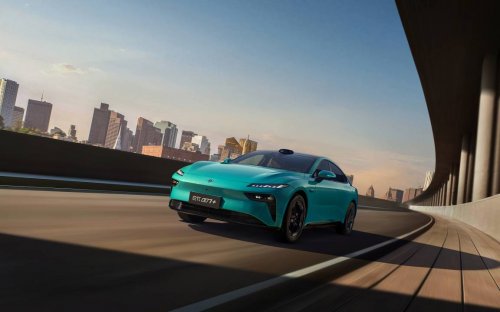 东风奕派ETCR赛事“六连冠  问鼎年度总冠军