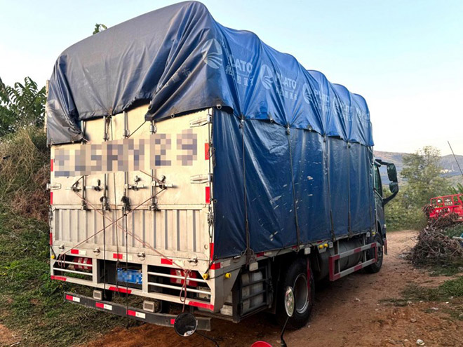 为卡友创富加码 陕汽德龍G300能扛能省 赢在每一程