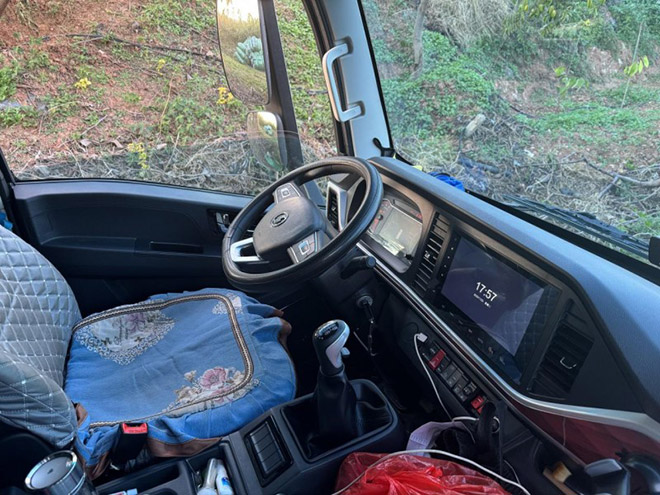 为卡友创富加码 陕汽德龍G300能扛能省 赢在每一程