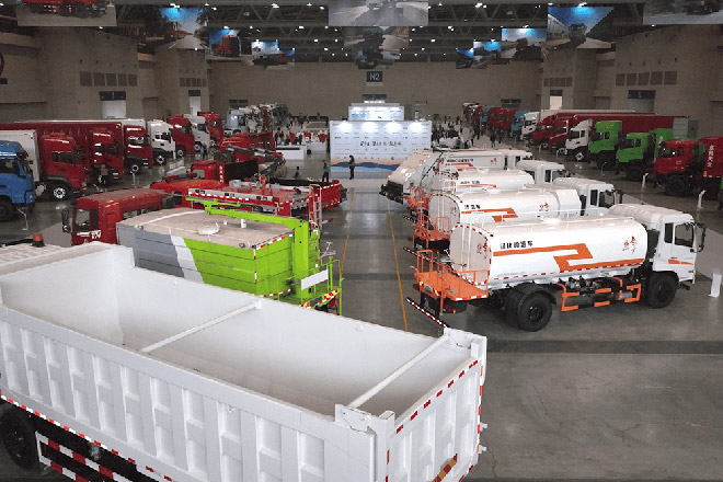 矿石运输新生态  东风KT9C 纯电自卸车