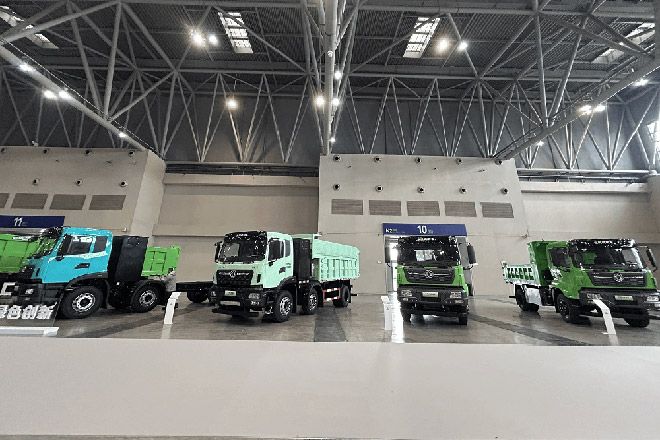 矿石运输新生态  东风KT9C 纯电自卸车