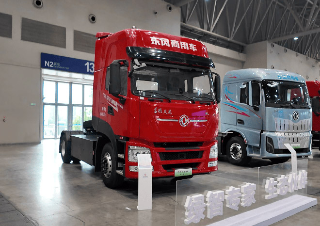 深度定制 东风天龙KL港口集运纯电牵引车