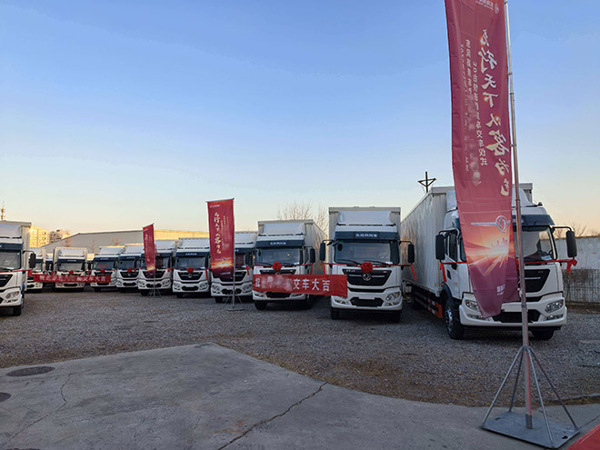 再添高效标杆 30台“快递神器”东风天锦KR交付北京物流圈