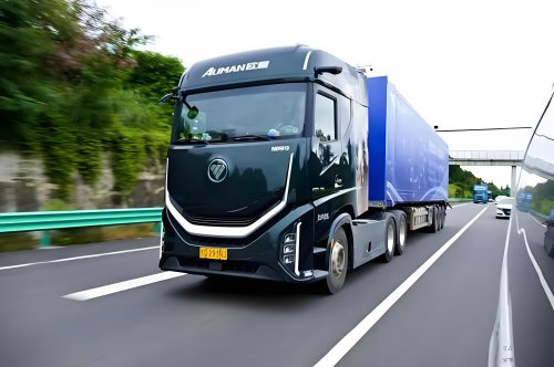 国补没停 最高14万 2026商用车“以旧换新”正当时