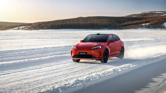 问界新M5 Ultra破解冬季出行痛点 至高享37000元限时礼遇