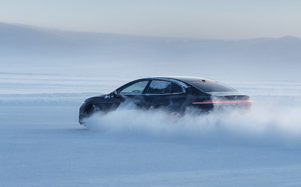 冰雪上的稳控实力派,昊铂A800三电机四驱带来顶级驾驶享受