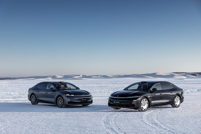 冰雪上的稳控实力派 昊铂A800三电机四驱带来顶级驾驶享受