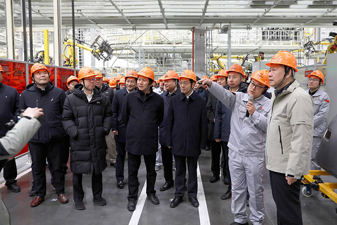 东风商用车智慧工厂正式投产 D600新品亮相