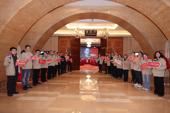 天龙哥之夜 东风天龙哥俱乐部2026年客户盛典