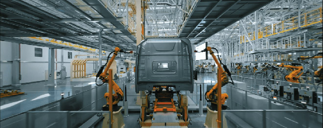 东风商用车D600智慧工厂落地 东风天龙KH牵引车下线