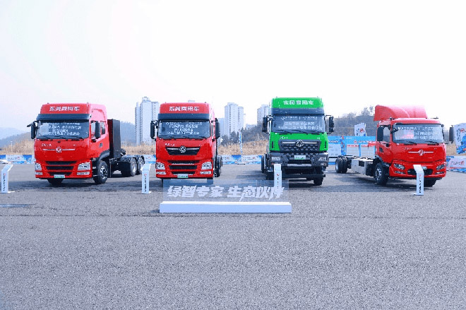 天龙哥十年盛典 打出新能源生态与产品组合拳