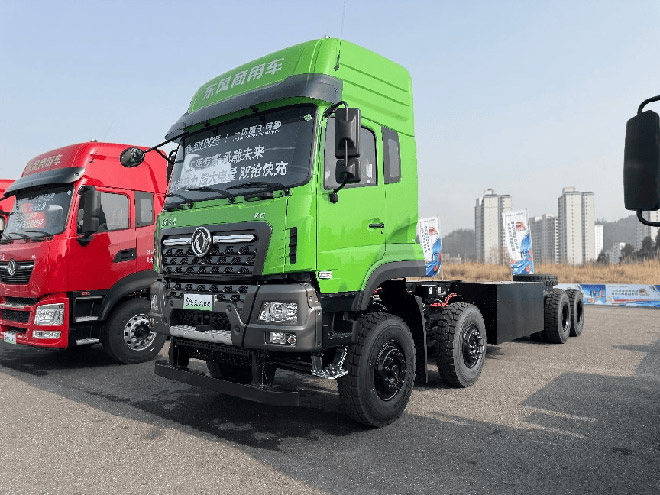 天龙哥十年盛典 打出新能源生态与产品组合拳