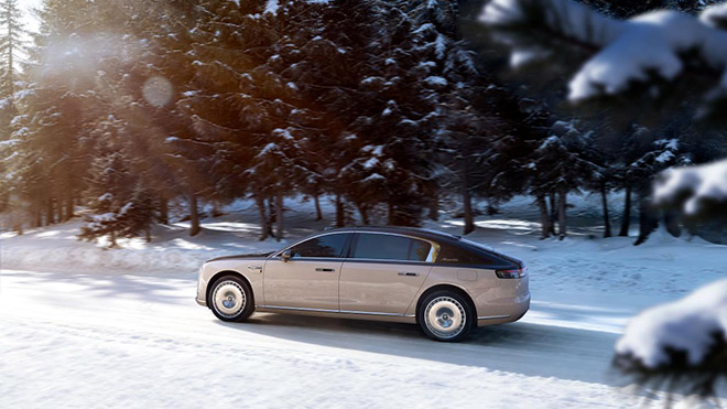 尊界仍是首发 鸿蒙智行3月4日发布会暗藏哪些信号