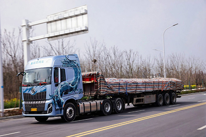 实况试驾东风天龙新KL，硬核实测龙擎3.0⁺真实力