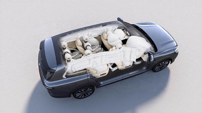 华境S侧碰后冲下15米高坡 大六座SUV真安全 华境S侧碰后冲下15米高坡 大六座SUV真安全