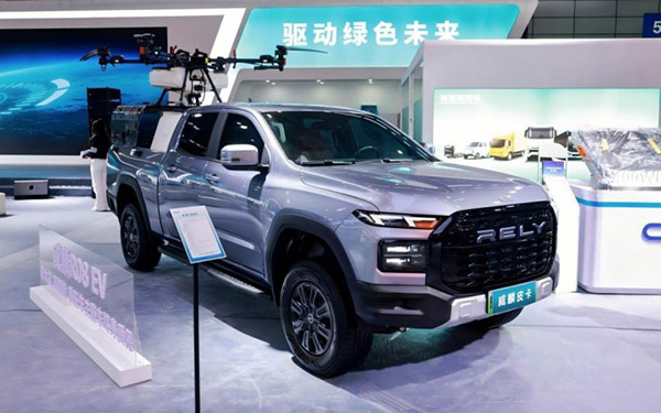 创富选对车!威麟R08 EV亮相合肥新能源商用车展 实力圈粉无数