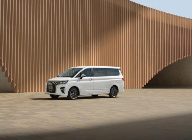 8.98万元起 2026款锐胜王牌M7自动挡上市 10万级全能MPV