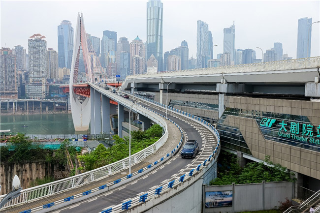 风云猎鹰驾辅挑战赛·重庆站 征服8D魔幻山城