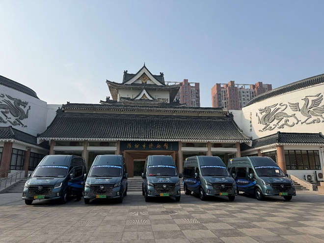  图雅诺X8荣膺第43届潍坊国际风筝会官方指定接待用车