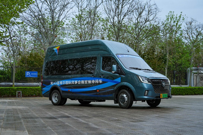  图雅诺X8荣膺第43届潍坊国际风筝会官方指定接待用车