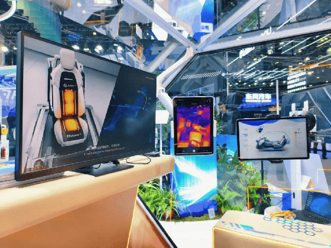  展区现场AIHF®️艾弗石墨烯技术重磅亮相