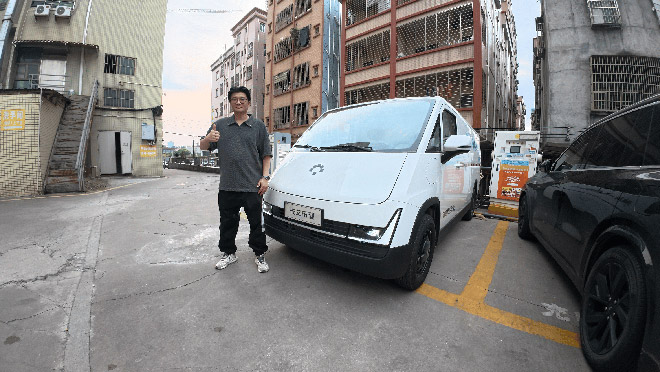 陈哥顺利完成任务